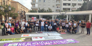 Compromís participa en la convocatòria de la Plataforma Animalista de Paiporta