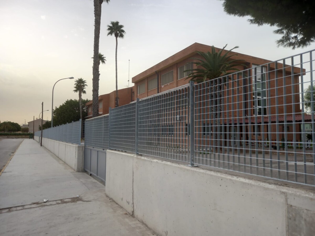 Edificant CEIP El Crist de Meliana