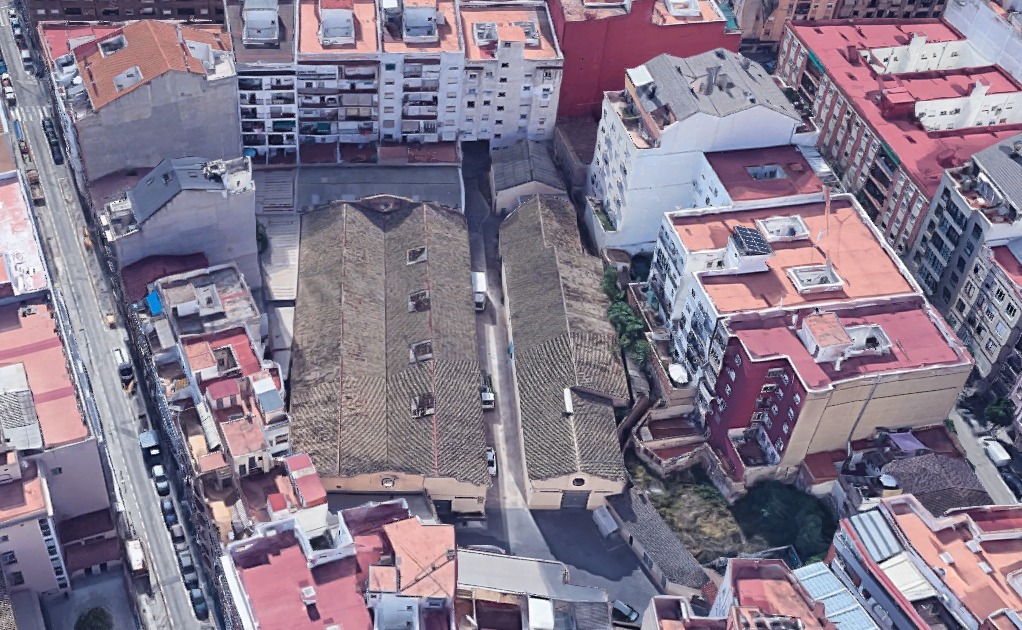 Naves de la calle Guatla desde el aire