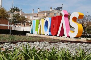 alaquas logo entrada letras