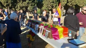 fosa 94 cementerio Paterna
