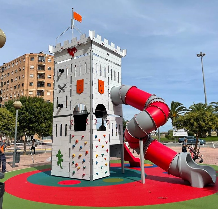 Silla nuevo parque infantil