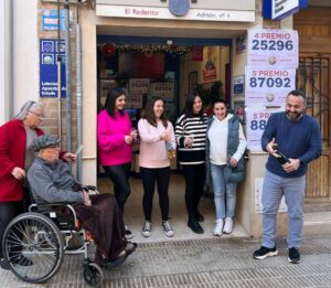 administracion loteria alfara del patriaca premios Navidad