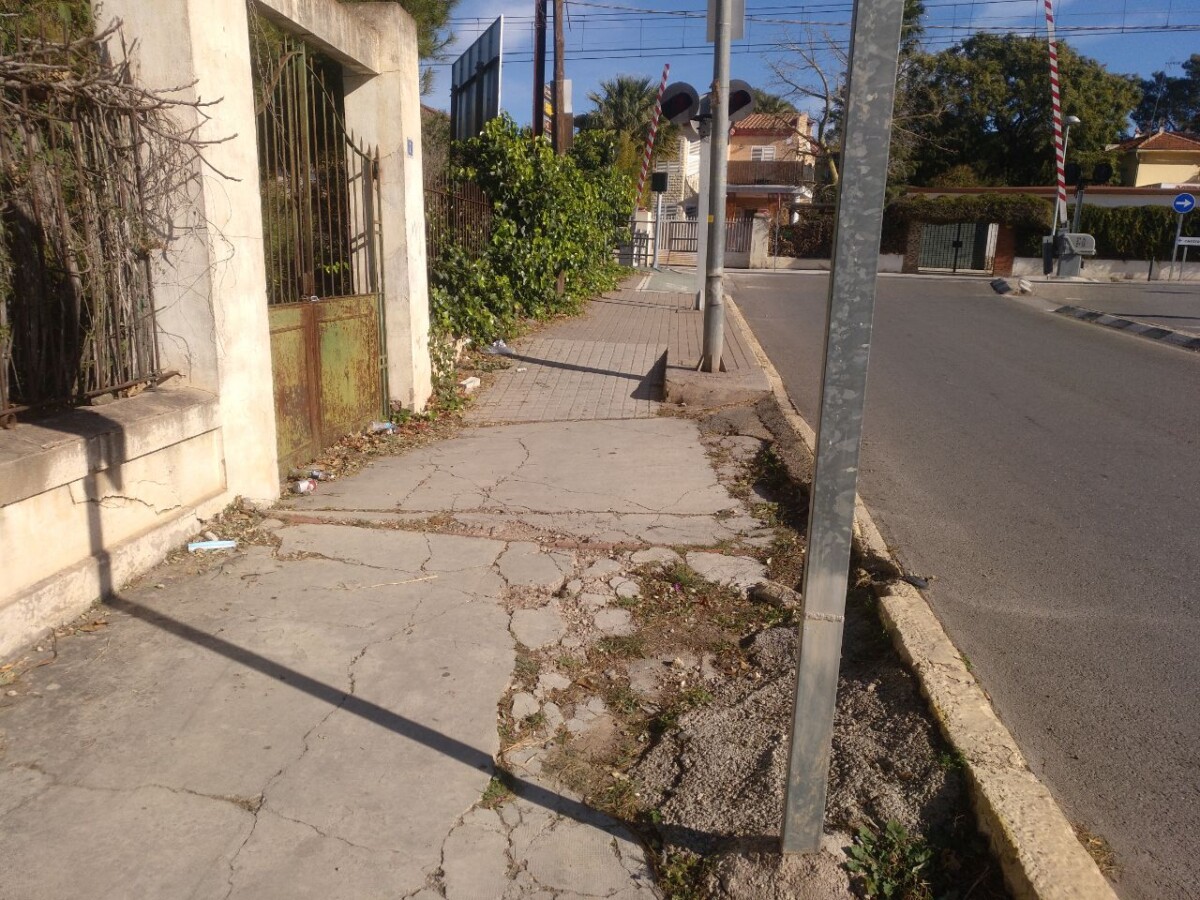 Paterna paso a nivel