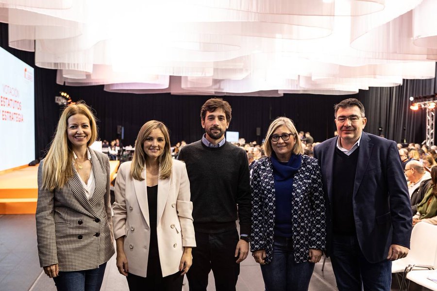 Teresa Ortiz, Narcisco Estellés y Mamen Peris