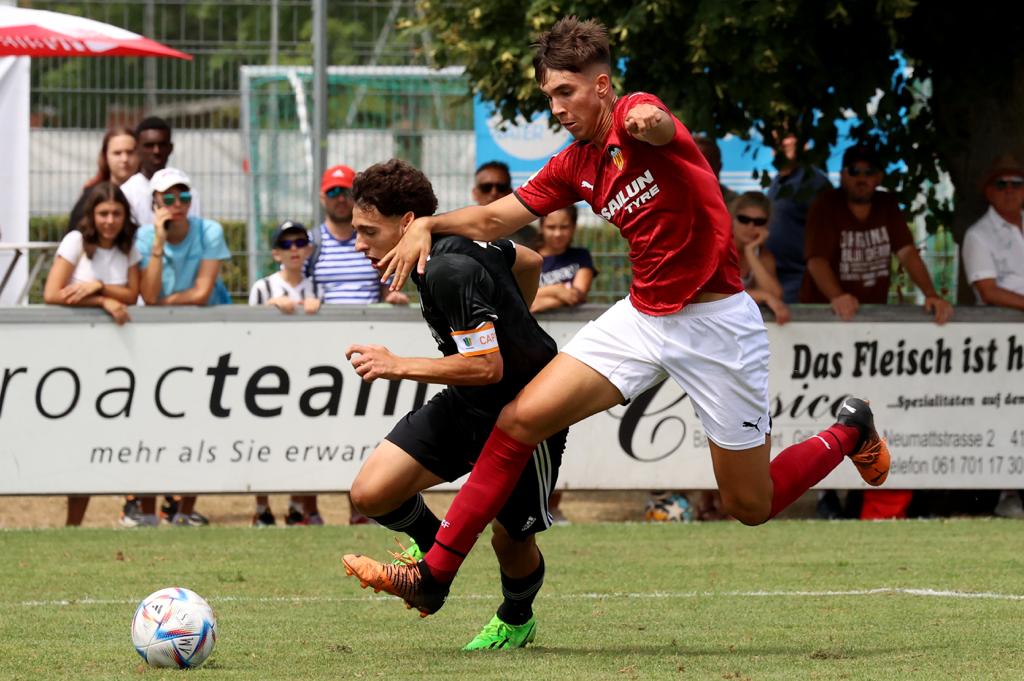 Álex Pérez, jugador del Valencia CF