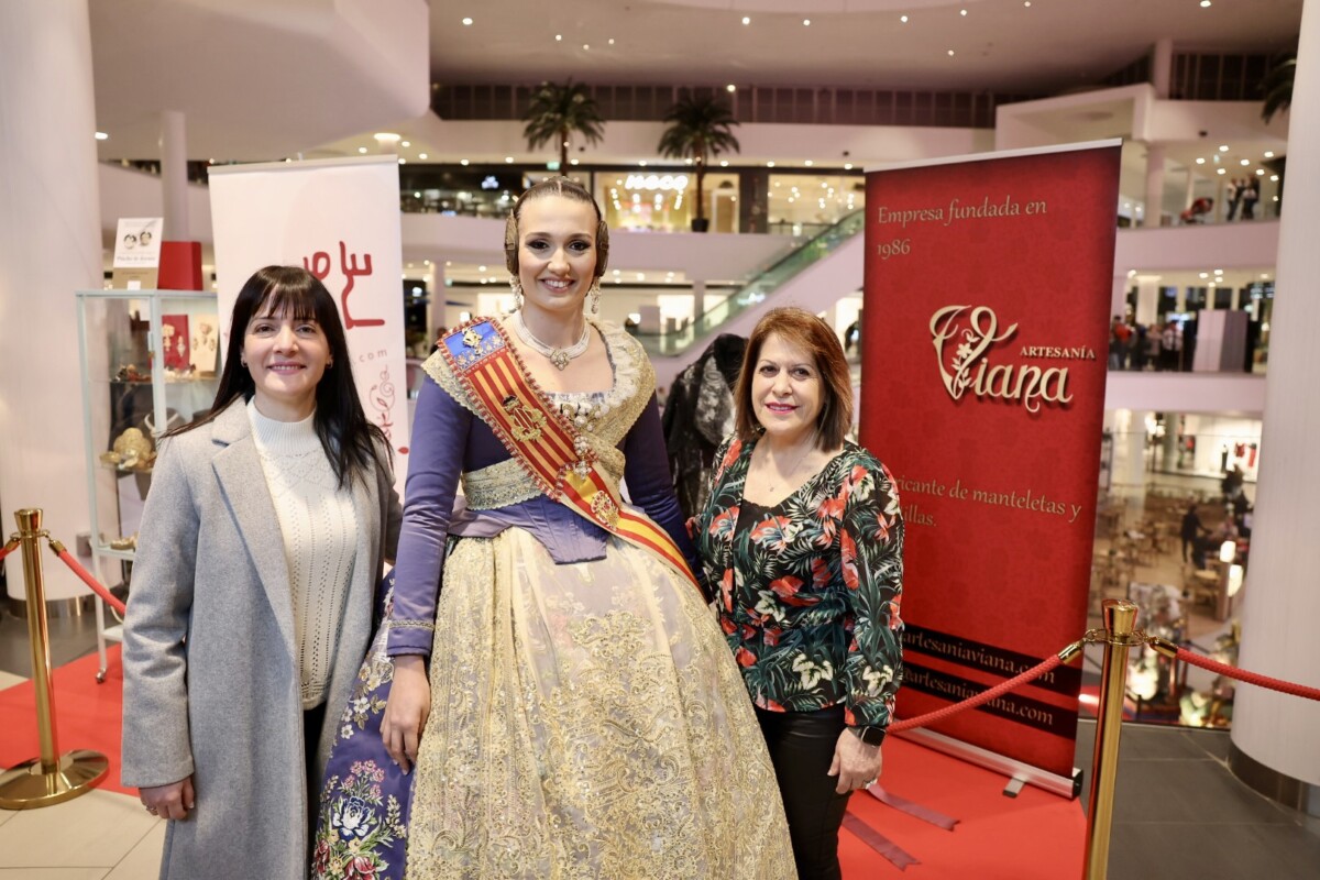 El Centro Comercial El Saler acoge las tres exposiciones de la Federació de Falles de 1ªA