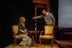 La grieta de la niñez robada atraviesa ‘El perfume del tiempo’