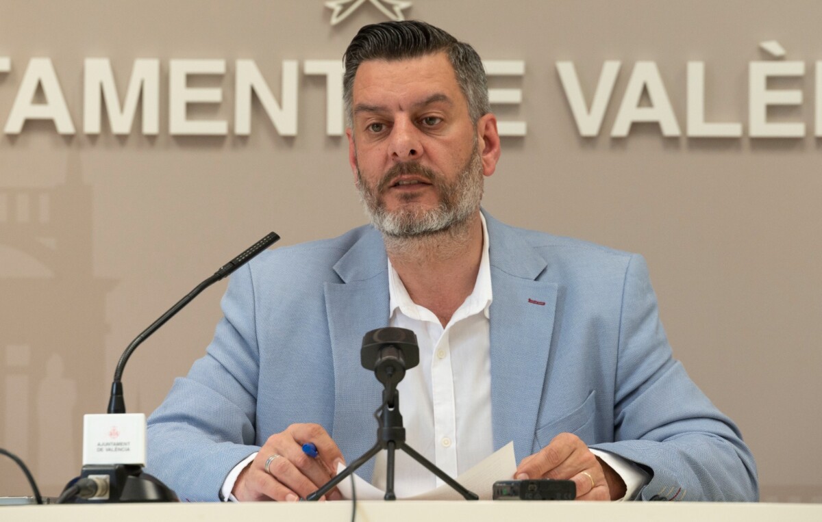 Carlos Galiana se despide de la Concejalía de Cultura Festiva