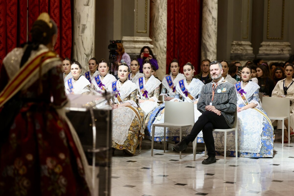 Acto de entrega de 'Dones de la Festa' en el Salón de Cristal