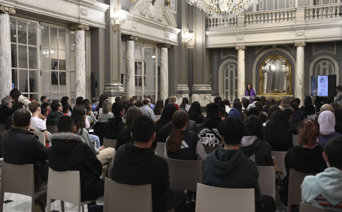 Actividad AlumnArt de los centros educativos contra el racismo
