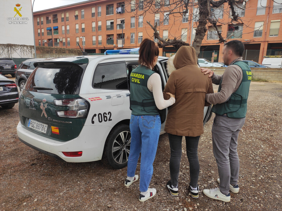 Detenida una mujer por estafar e intentar quemar la casa de un septuagenario en Picassent