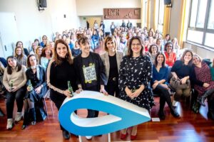 Global Omnium plantilla mujeres 8M