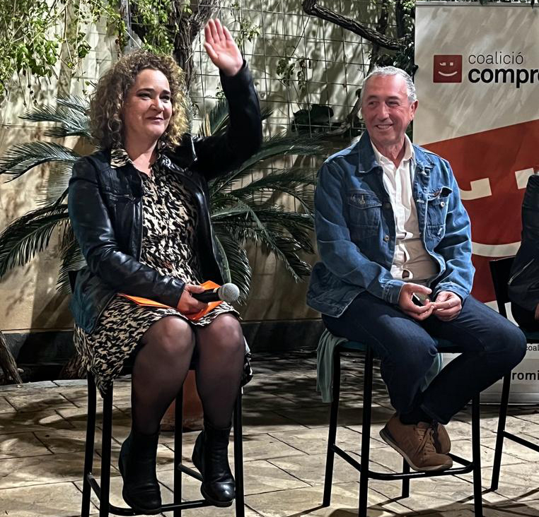 Maria José Pérez, candidata de Compromís a l'alcaldia de Massamagrell y Joan Baldoví