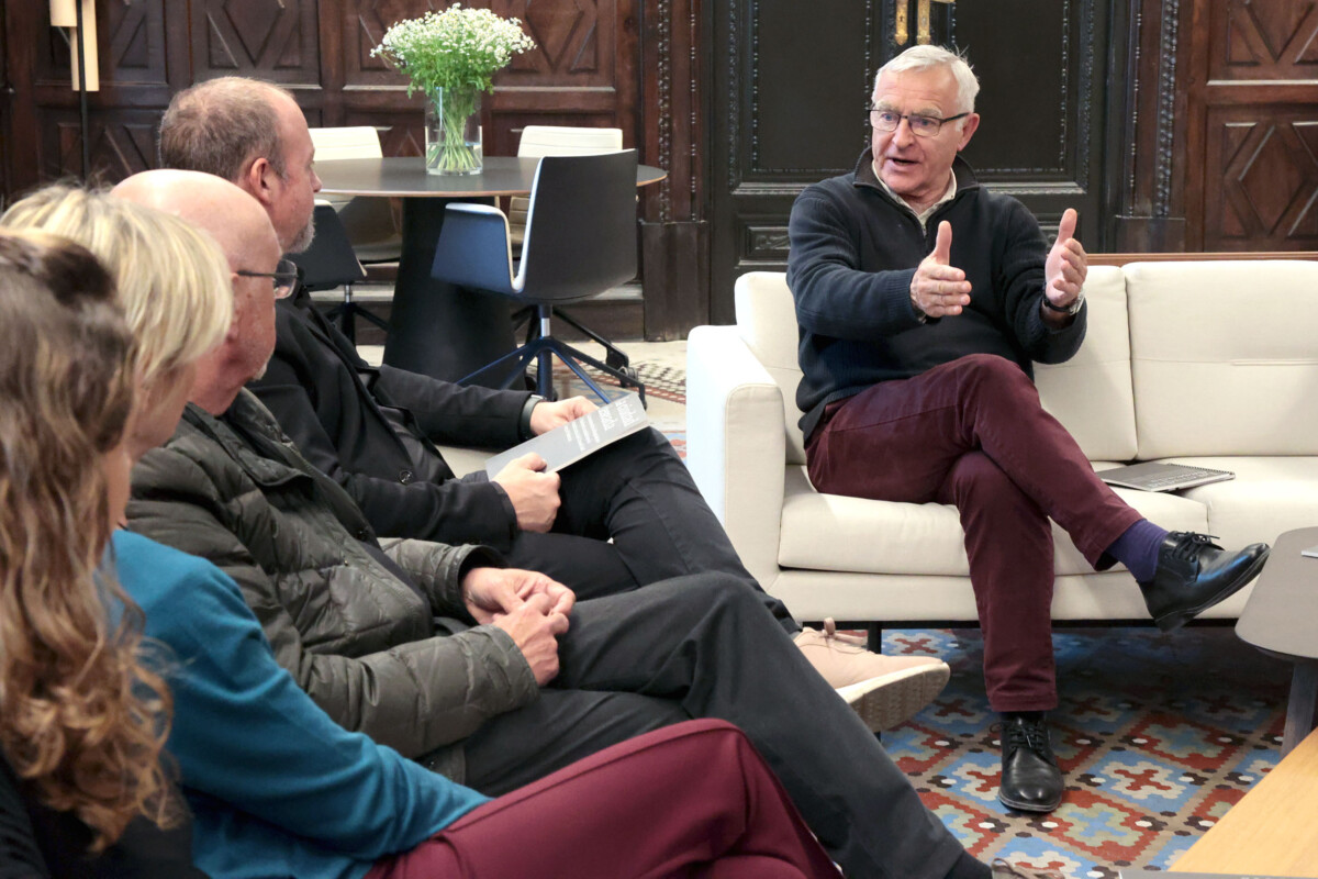 El Consell del Disseny entrega a Ribó el informe 'La ciudad deseada'