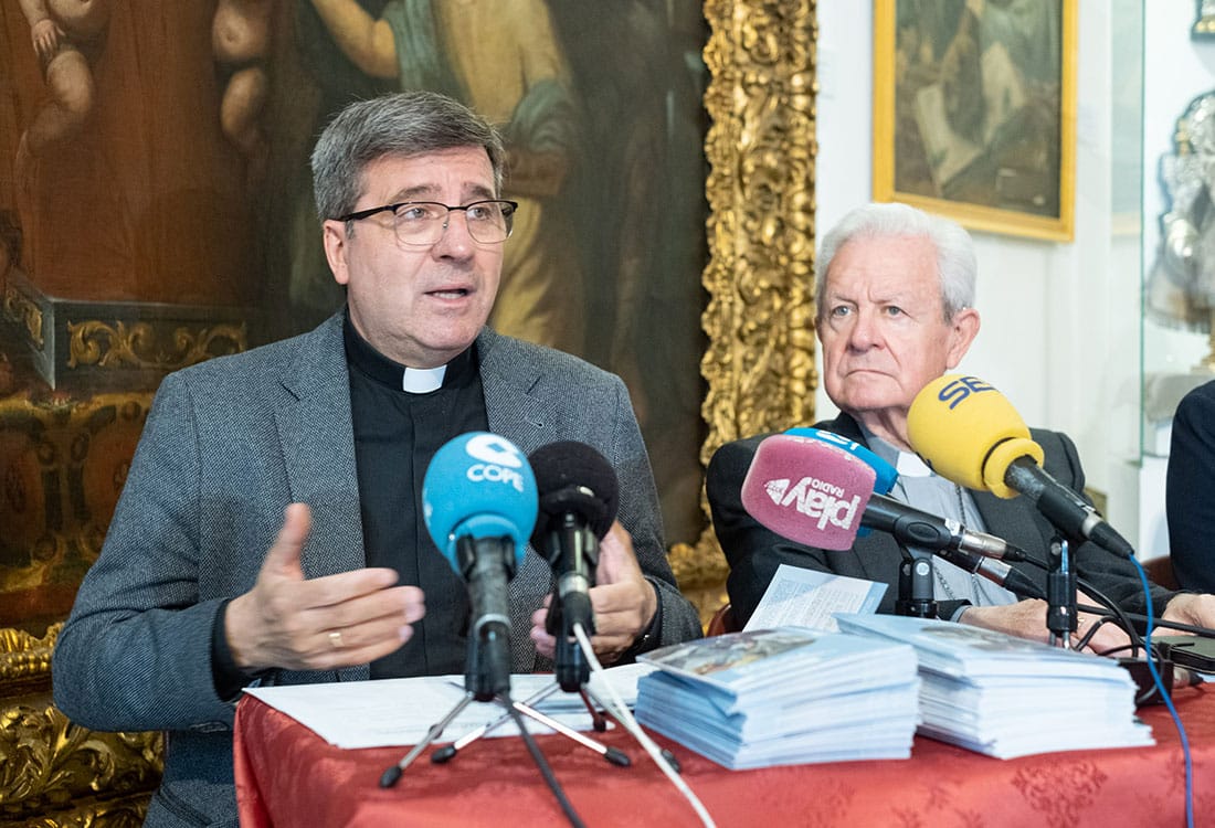 Presentación de los actos del Centenario de la Coronación Canónica de la Virgen de los Desamparados