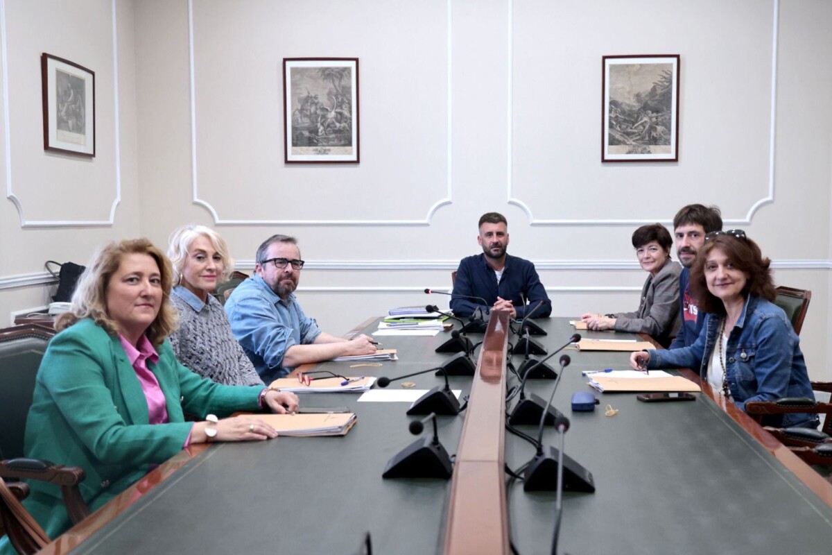 Un jurado artístico ha escogido a Marina Puche y Ceballos y Sanabria para hacer la Falla municipal infantil 2024