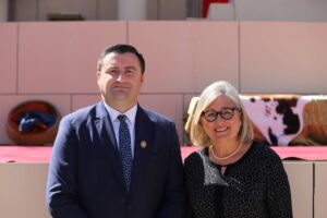 Mamen Peris en la Semana Santa de Benetússer