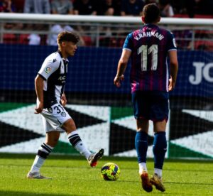 Carlos Gimenez debut Levante UD