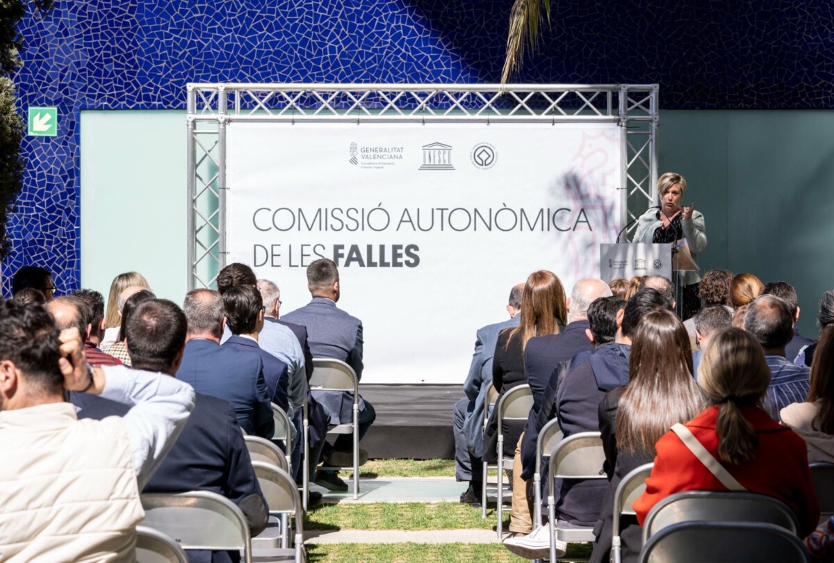 Tamarit propone la creación de una Comisión Autonómica de las Fallas