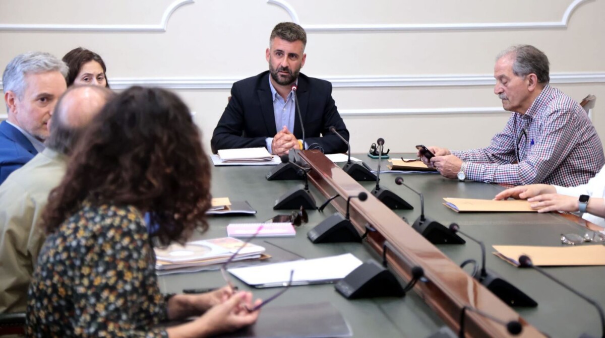 Pere Baenas y Escif han sido los elegidos por el jurado artístico para crear la Falla Municipal de Valencia 2024