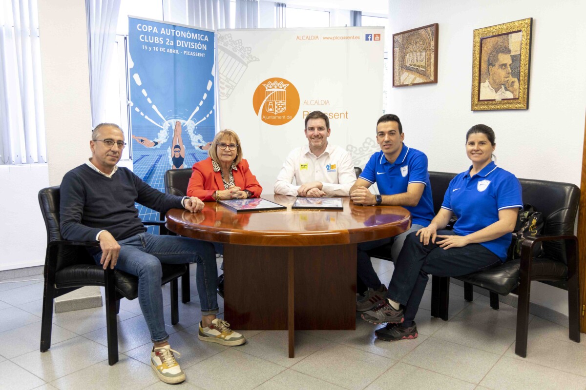 Picassent aloja la Copa Autonómica de Clubs de Natación de 2ª división