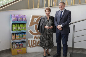 Puig visista fábrica Velarte en Catarroja