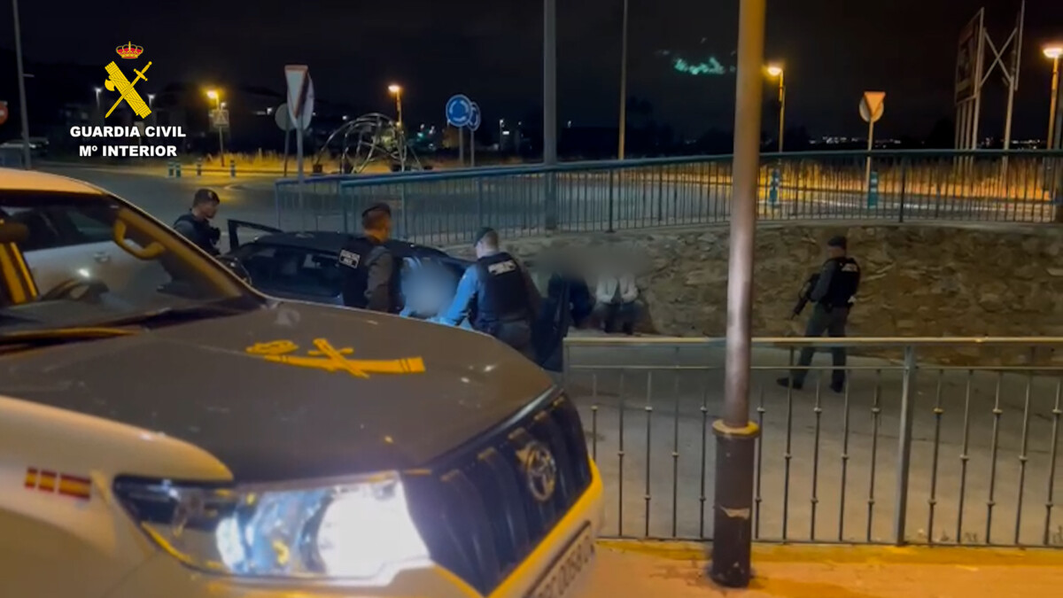 Desmantelada una trama que facilitaba documentación falsa a migrantes en situación irregular