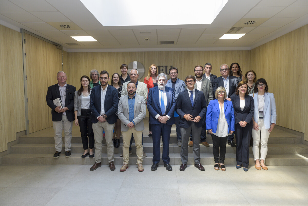 La Diputació de València recibe el Sello Sello Infoparticipa del CEU-UCH