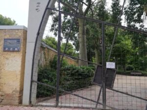 cierre jardines valencia ciudad