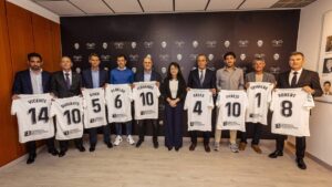 homenaje jugadores valencia cf centenario mestalla