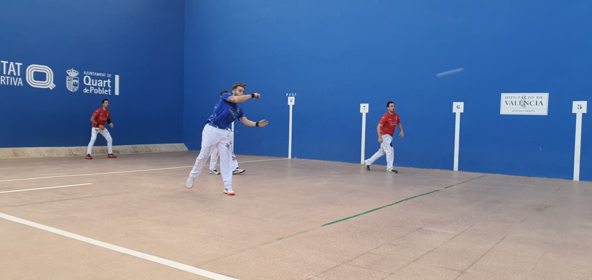 Autonómico de frontón en Quart de Poblet