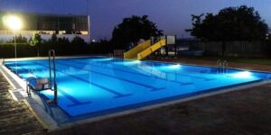 piscina nocturna Picanya