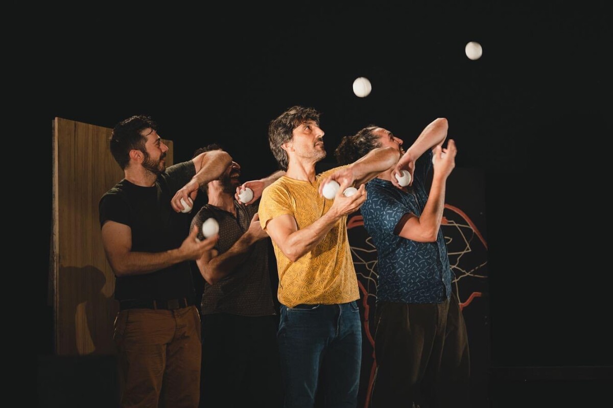 Festival Internacional de Circ de València, Contorsions