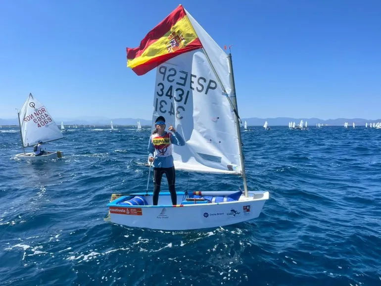 Blanca Ferrando, campeona del mundo de la clase Optimist