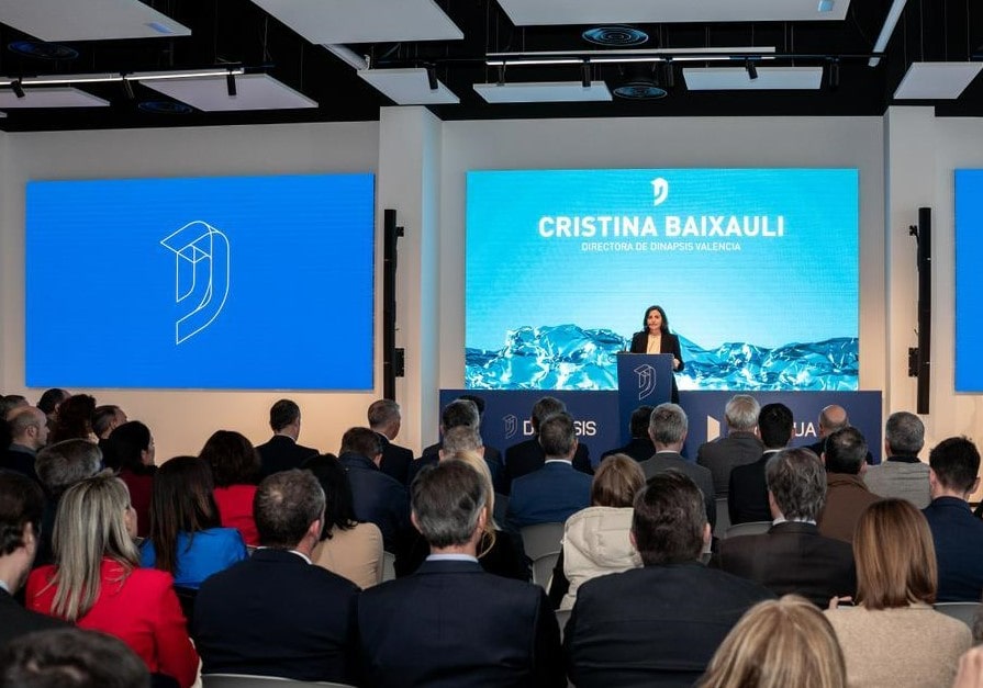 Cristina Baixauli, directora del centro Dinapsis Valencia durante su inauguración