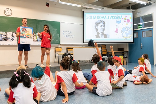 Dones de Ciència en l'Escola d'Estiu de la UPV