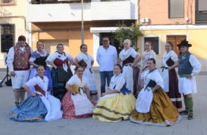 El grup de ball valencià Arrels de Qariya