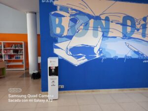Fuente de agua filtrada y refrigerada en Almàssera