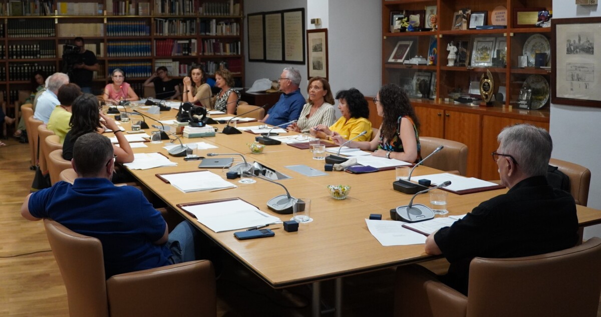 Ple en la sala CVC Torrent