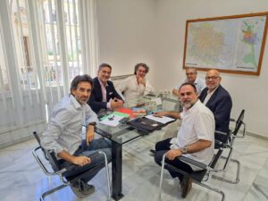 José Luis Moreno recibió a los responsables del Foro de Valencia por la paz