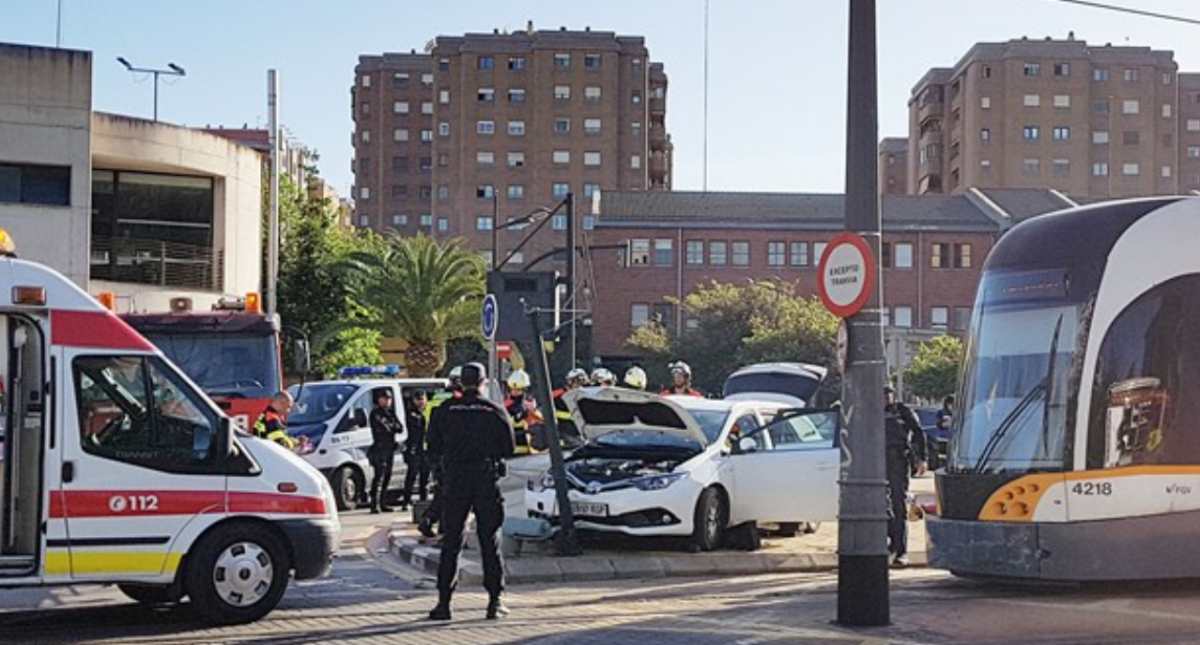 joven herido tranvia Valencia