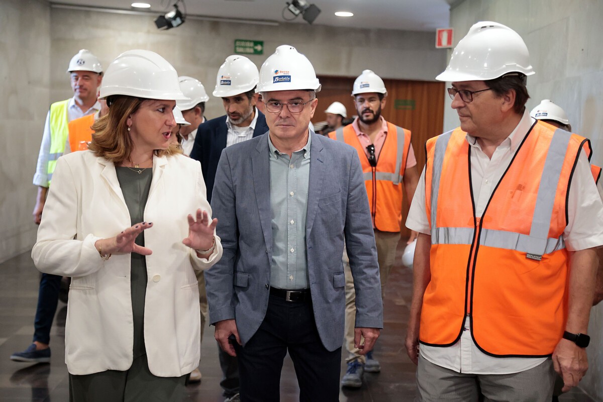 María José Catalá ha visitado las obras del Palau de la Música