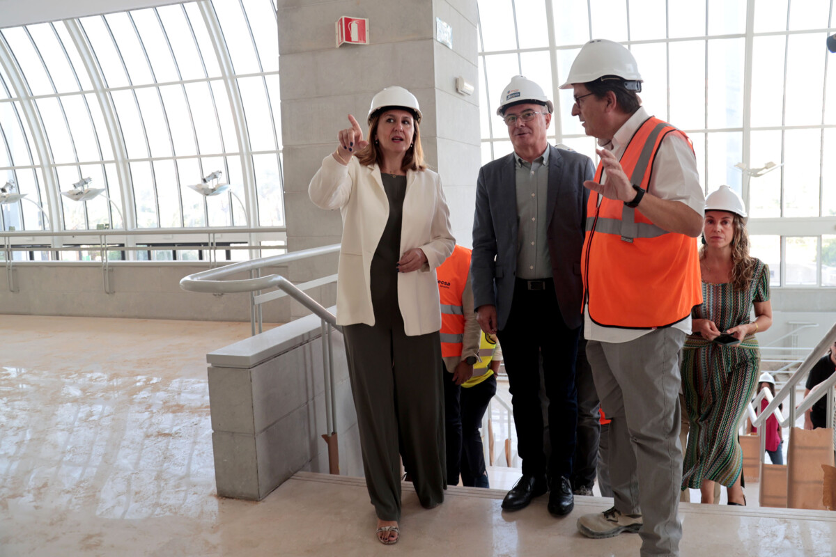 María José Catalá ha visitado las obras del Palau de la Música