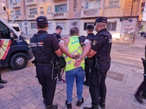 detenidos operacion antidroga Casitas Rosas Malvarrosa Valencia