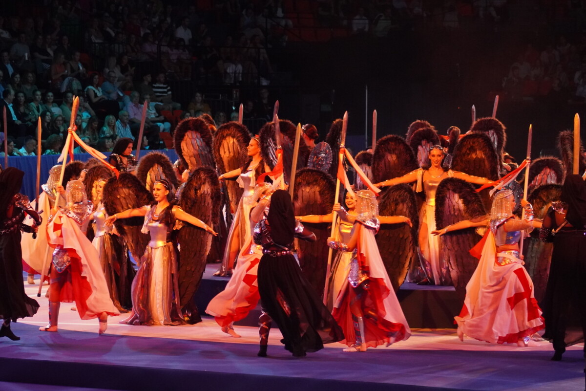 Elección de Cortes de Honor 2024