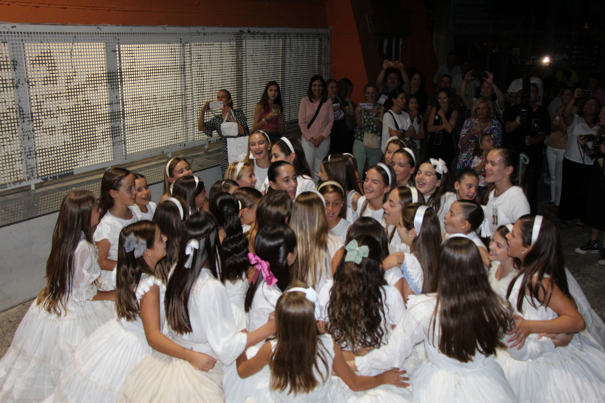 Ensayo de las candidatas a FFMMV 2024 en la Fonteta