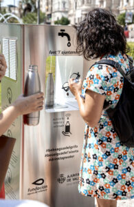 Fuente de agua refrigerada de Global Omnium en Valencia