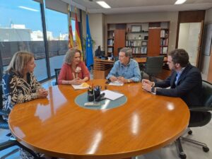 reunión Marciano Gómez alcaldesa Torrent