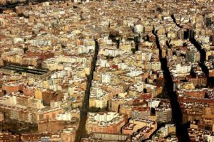 El tiempo medio para conseguir una licencia de actividades es de 1.200 días